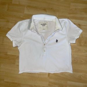 A&F White Cropped Polo in S